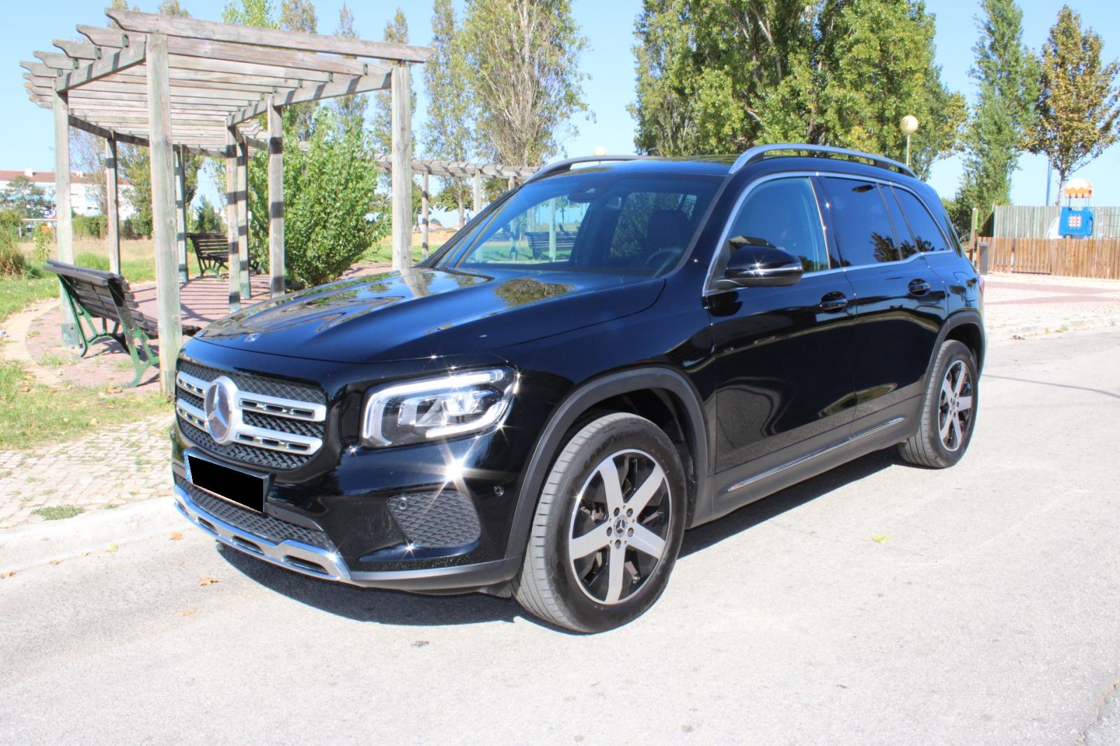 Mercedes-Benz-GLB 180 d Progressive 7Lugares Cx Auto