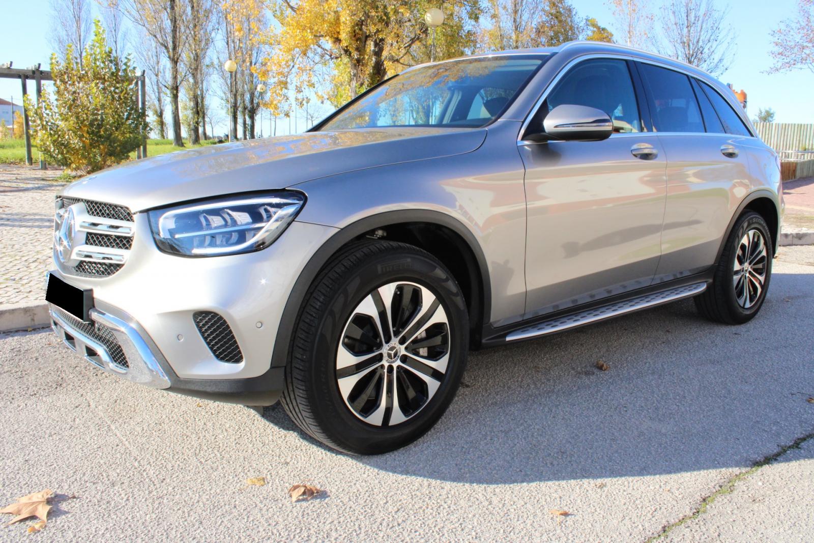 Mercedes-Benz-GLC 300 e 4MATIC Hybrido Plug-In